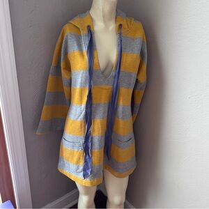 Seaton long oversized v neck striped hoodie size Xs